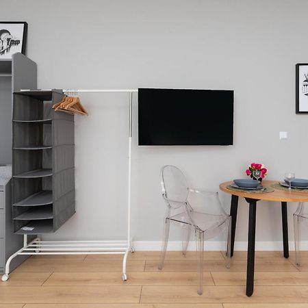 Studio Fahrenheit In Central Gdansk By Noclegi Renters المظهر الخارجي الصورة